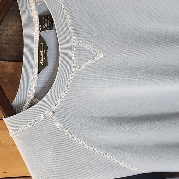 Eddie Bauer Sky Blue Crewneck Sweatshirt Size M - Picture 2 of 5